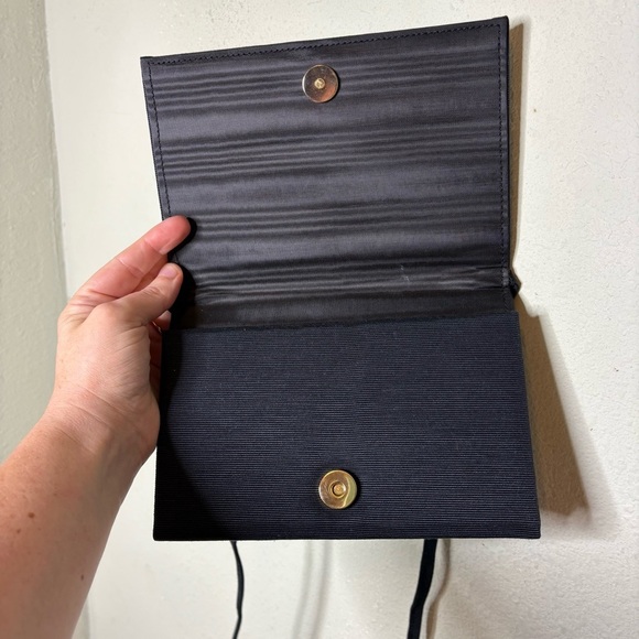 Vintage Black Evening Handbag with Embroidered Detailing from Austria - Picture 5 of 7